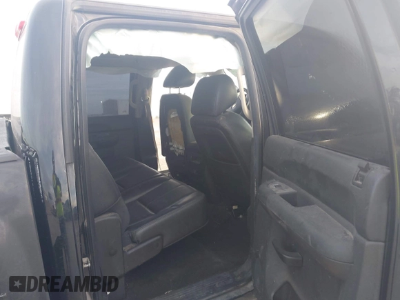2013 Chevrolet Silverado 1500 LT with VIN 3GCPCSE00DG141940, listed as a IAAI auction lot 41882612 with Not Provided miles. Bid and sale history available at carsss.com. Image 8.