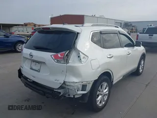 2016 Nissan Rogue SL with VIN 5N1AT2MT2GC734493, listed as a IAAI auction lot 41883309 with 71,734 mi miles. Bid and sale history available at carsss.com. Image 4.