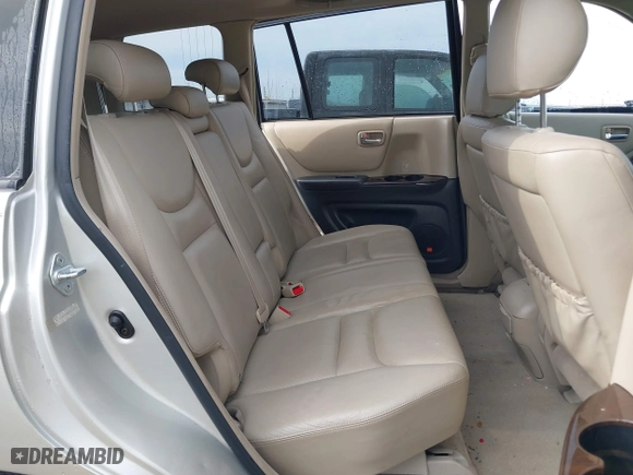 2003 Toyota Highlander with VIN JTEHF21A630113875, listed as a IAAI auction lot 41655326 with 190,167 mi miles. Bid and sale history available at carsss.com. Image 8.