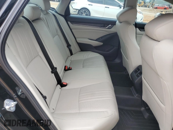 2018 Honda Accord EX-L z VIN 1HGCV1F50JA208724, wystawiony jako Copart lot #54651615 z przebiegiem 139 290 mil mil oraz Szkoda całkowita • Salvage title. Historia ofert i sprzedaży dostępna na DreamBid. Obrazek 10.