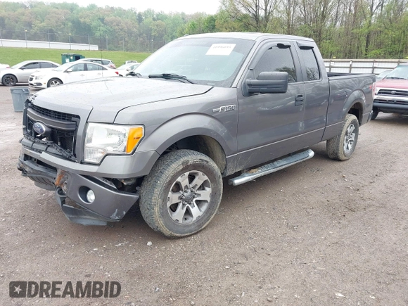 2013 Ford F-150 XL with VIN 1FTFX1EF8DKE38140, listed as a IAAI auction lot 41996035 with 161,332 mi miles. Bid and sale history available at carsss.com. Image 2.