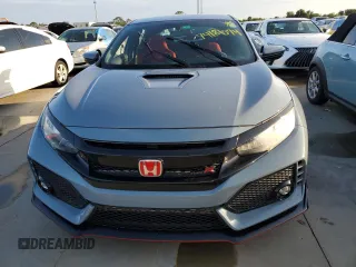 2019 Honda Civic Type R Touring z VIN SHHFK8G79KU206393, wystawiony jako Copart lot #74181074 z przebiegiem Nie podano mil oraz Nie do naprawy • Non repairable. Historia ofert i sprzedaży dostępna na DreamBid. Obrazek 5.