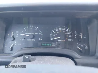 1998 Jeep Cherokee Sport z VIN 1J4FJ68S2WL136129, wystawiony jako IAAI lot #41810918 z przebiegiem 269 989 mil mil oraz . Historia ofert i sprzedaży dostępna na DreamBid. Obrazek 7.