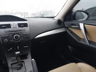 2012 Mazda Mazda3 i Grand Touring with VIN JM1BL1W77C1638030, listed as a IAAI auction lot 41885872 with 179,266 mi miles. Bid and sale history available at carsss.com. Image 5.