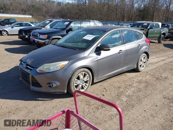 2012 Ford Focus SEL with VIN 1FAHP3M27CL135559, listed as a IAAI auction lot 41685429 with 196,274 mi miles. Bid and sale history available at carsss.com. Image 2.