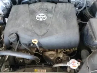 2020 Toyota Sienna SE z VIN 5TDXZ3DC3LS087193, wystawiony jako Copart lot #65535045 z przebiegiem 45 656 mil mil oraz Szkoda całkowita • Salvage title. Historia ofert i sprzedaży dostępna na DreamBid. Obrazek 17.