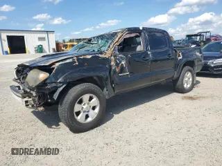 2010 Toyota Tacoma with VIN 5TELU4EN4AZ720240, listed as a Copart auction lot 61611295 with 199,129 mi miles and Clean title. Bid and sale history available at DreamBid. Image 1.