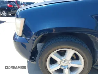 2007 Chevrolet Tahoe LT z VIN 1GNFC13J87R199940, wystawiony jako IAAI lot #42110497 z przebiegiem Nie podano mil oraz . Historia ofert i sprzedaży dostępna na DreamBid. Obrazek 6.