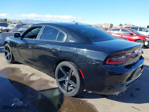 2015 Dodge Charger SE with VIN 2C3CDXBG6FH768031, listed as a IAAI auction lot 41693057 with NaN miles. Bid and sale history available at carsss.com. Image 3.