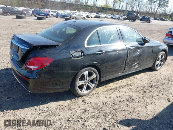 2016 Mercedes-Benz C 300 Luxury with VIN 55SWF4KB4GU146426, listed as a IAAI auction lot 41959337 with Not Provided miles and . Bid and sale history available at DreamBid. Image 4.