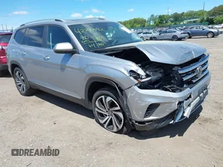 2023 Volkswagen Atlas SEL z VIN 1V2BR2CA2PC510744, wystawiony jako IAAI lot #42292142 z przebiegiem 20 612 mil mil oraz . Historia ofert i sprzedaży dostępna na DreamBid. Obrazek 1.