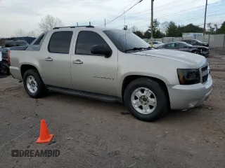 2007 Chevrolet Avalanche LT w/3LT with VIN 3GNFK12387G242923, listed as a Copart auction lot 49131214 with 176,471 mi miles and Salvage Title. Bid and sale history available at carsss.com. Image 4.
