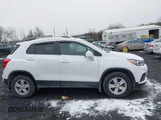 2017 Chevrolet Trax LT with VIN KL7CJPSBXHB170042, listed as a IAAI auction lot 41547858 with 69,383 mi miles. Bid and sale history available at carsss.com. Image 13.