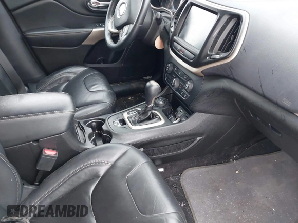 2018 Jeep Cherokee Limited with VIN 1C4PJMDB9JD564528, listed as a IAAI auction lot 41601139 with 110,711 mi miles. Bid and sale history available at carsss.com. Image 5.