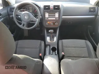 2010 Volkswagen Jetta Sedan S with VIN 3VWJZ7AJ3AM003870, listed as a Copart auction lot 88937865 with 186,273 mi miles and Salvage Title. Bid and sale history available at carsss.com. Image 8.