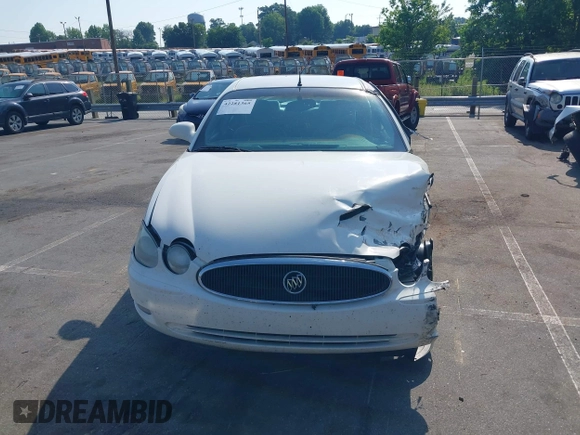 2005 Buick LaCrosse CX with VIN 2G4WC532151260376, listed as a IAAI auction lot 42281365 with 186,232 mi miles and . Bid and sale history available at DreamBid. Image 13.