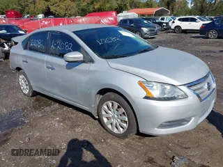 2015 Nissan Sentra SV with VIN 3N1AB7AP7FY335082, listed as a IAAI auction lot 40919575 with 98,681 mi miles. Bid and sale history available at carsss.com. Image 1.