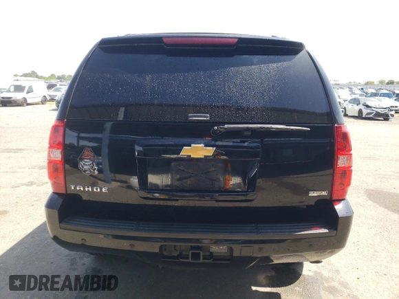 2012 Chevrolet Tahoe LT with VIN 1GNSCBE01CR326238, listed as a Copart auction lot 55280365 with 151,186 mi miles and Clean title. Bid and sale history available at DreamBid. Image 6.