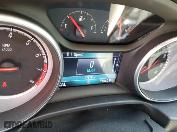 2018 Buick Regal Essence with VIN W04GP6SXXJ1093574, listed as a Copart auction lot 62387425 with 27,879 mi miles and Salvage title. Bid and sale history available at DreamBid. Image 9.