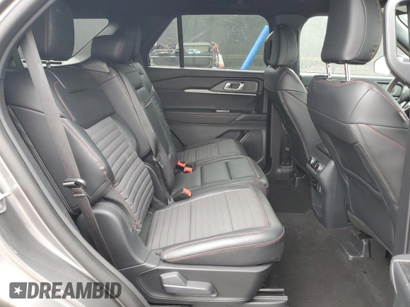 2025 Ford Explorer ST-Line with VIN 1FMUK8KH0SGB38060, listed as a Copart auction lot 61137525 with 10,970 mi miles and Salvage title. Bid and sale history available at DreamBid. Image 11.