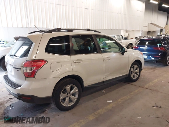 2015 Subaru Forester 2.5i Limited with VIN JF2SJAHC7FH832828, listed as a IAAI auction lot 41736100 with 90,570 mi miles. Bid and sale history available at carsss.com. Image 4.