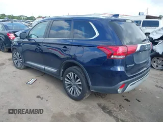 2020 Mitsubishi Outlander ES z VIN JA4AZ3A39LZ042844, wystawiony jako IAAI lot #42162960 z przebiegiem 71 126 mil mil oraz . Historia ofert i sprzedaży dostępna na DreamBid. Obrazek 3.