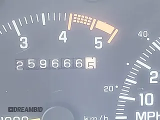 1994 Chevrolet Blazer с VIN 1GNEK18K7RJ352115, выставлен на аукционе IAAI как лот 42824882 с пробегом 259 666 миль миль и . История ставок и продаж доступна на DreamBid. Изображение 12.