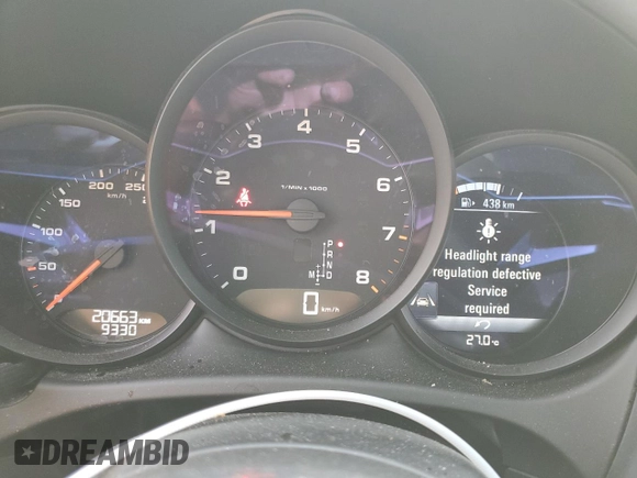 2018 Porsche Macan with VIN WP1AA2A54JLB12578, listed as a Copart auction lot 60217104 with 20,663 mi miles and Salvage title. Bid and sale history available at DreamBid. Image 9.