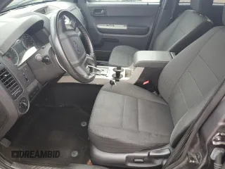 2011 Ford Escape XLT с VIN 1FMCU0D71BKC40590, выставлен на аукционе Copart как лот 58641865 с пробегом 95 211 миль миль и Списание • Salvage title. История ставок и продаж доступна на DreamBid. Изображение 7.