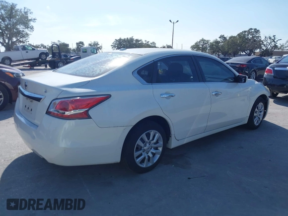 2015 Nissan Altima SL with VIN 1N4AL3AP6FN334964, listed as a IAAI auction lot 41069201 with 161,925 mi miles and . Bid and sale history available at DreamBid. Image 4.