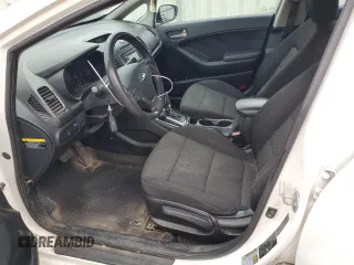 2018 Kia Forte LX with VIN KNAFK5A89J5774125, listed as a Copart auction lot 84541604 with 175,097 mi miles and Clean Title. Bid and sale history available at DreamBid. Image 7.