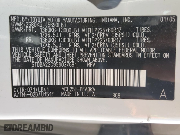 2005 Toyota Sienna XLE with VIN 5TDBA22C95S037691, listed as a Copart auction lot 54013205 with 155,209 mi miles and Salvage title. Bid and sale history available at DreamBid. Image 13.
