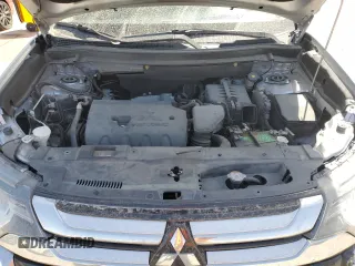 2017 Mitsubishi Outlander ES с VIN JA4AD2A32HZ019678, выставлен на аукционе Copart как лот 49296465 с пробегом 347 977 миль миль и Списание • Salvage title. История ставок и продаж доступна на DreamBid. Изображение 12.