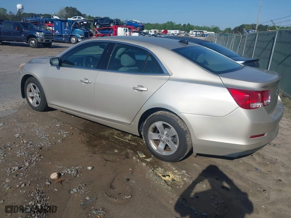 2013 Chevrolet Malibu LS with VIN 1G11B5SA4DF258535, listed as a IAAI auction lot 41994731 with 1 mi miles. Bid and sale history available at carsss.com. Image 3.