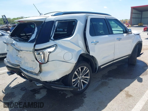 2018 Ford Explorer Platinum с VIN 1FM5K8HT5JGB55905, выставлен на аукционе IAAI как лот 42081109 с пробегом 59 801 миль миль и . История ставок и продаж доступна на DreamBid. Изображение 4.