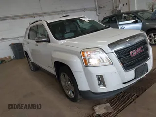 2012 GMC Terrain SLT-2 z VIN 2GKFLXE55C6368379, wystawiony jako IAAI lot #42446375 z przebiegiem 230 853 mil mil oraz . Historia ofert i sprzedaży dostępna na DreamBid. Obrazek 1.