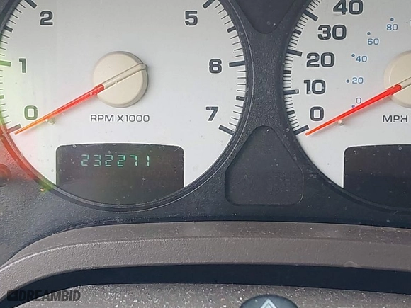 2003 Dodge Ram 1500 ST with VIN 1D7HU18D23S340883, listed as a IAAI auction lot 41622821 with 232,271 mi miles. Bid and sale history available at carsss.com. Image 15.