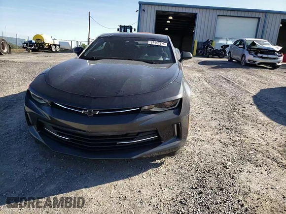 2017 Chevrolet Camaro 1LT z VIN 1G1FB1RS3H0102895, wystawiony jako Copart lot #57480575 z przebiegiem 82 766 mil mil oraz Szkoda całkowita • Salvage title. Historia ofert i sprzedaży dostępna na DreamBid. Obrazek 13.