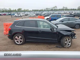 2012 Audi Q5 Prestige z VIN WA1WKAFP1CA013704, wystawiony jako IAAI lot #42171128 z przebiegiem 131 027 mil mil oraz . Historia ofert i sprzedaży dostępna na DreamBid. Obrazek 13.