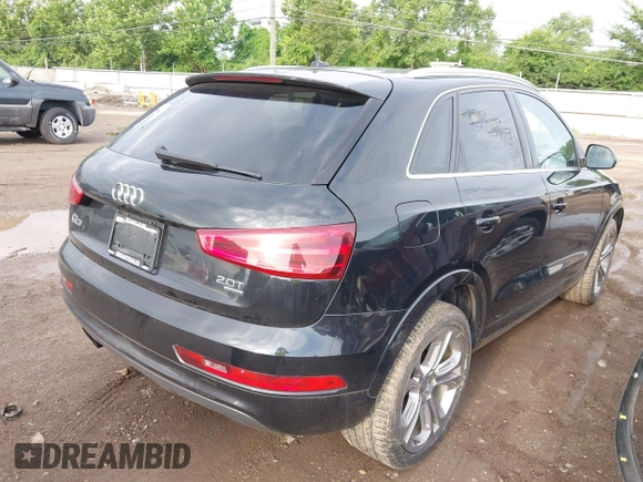 2015 Audi Q3 Premium Plus z VIN WA1EFCFS6FR001473, wystawiony jako IAAI lot #42795951 z przebiegiem 148 638 mil mil oraz . Historia ofert i sprzedaży dostępna na DreamBid. Obrazek 4.