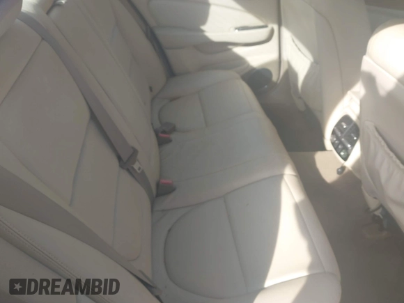 2004 Jaguar XJ with VIN SAJWA71C74SG22814, listed as a IAAI auction lot 41649399 with 114,841 mi miles. Bid and sale history available at carsss.com. Image 8.