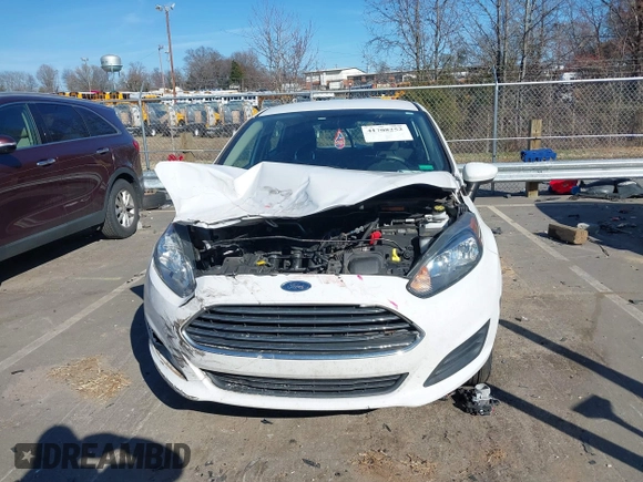 2019 Ford Fiesta SE with VIN 3FADP4EJ2KM131071, listed as a IAAI auction lot 41708252 with 95,792 mi miles. Bid and sale history available at carsss.com. Image 12.