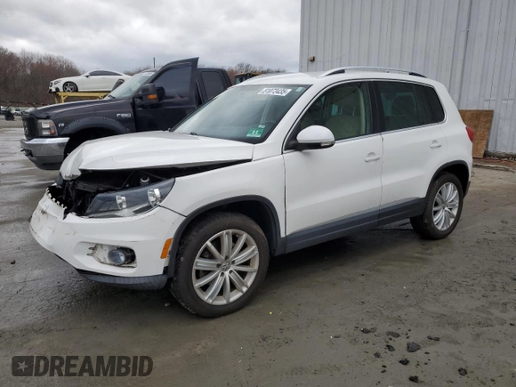 2012 Volkswagen Tiguan S with VIN WVGBV7AX5CW559037, listed as a Copart auction lot 51073435 with 56,620 mi miles and Salvage Title. Bid and sale history available at DreamBid. Image 1.