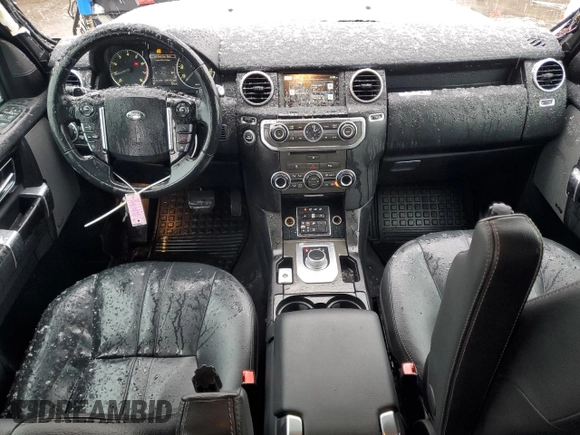 2016 Land Rover LR4 HSE with VIN SALAG2V60GA843069, listed as a Copart auction lot 46241865 with 95,749 mi miles and Salvage Title. Bid and sale history available at DreamBid. Image 8.