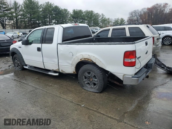 2004 Ford F-150 STX with VIN 1FTRX12W04NB71236, listed as a Copart auction lot 81882684 with 281,968 mi miles and Salvage title. Bid and sale history available at DreamBid. Image 2.