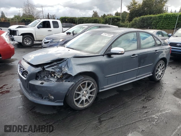 2010 Volvo S40 R-Design with VIN YV1672MH7A2513697, listed as a Copart auction lot 51437655 with 0 mi miles and Salvage Title. Bid and sale history available at carsss.com. Image 1.