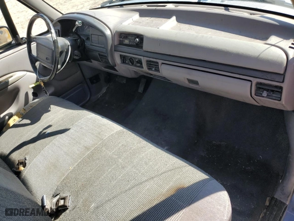 1996 Ford F-150 Special with VIN 1FTEF15Y2TLB72364, listed as a Copart auction lot 46039134 with 211586 miles and Salvage Title. Bid and sale history available at carsss.com. Image 8.
