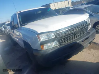 2006 Chevrolet Silverado 1500 LT1 with VIN 2GCEC19V561104319, listed as a IAAI auction lot 41660142 with 208,314 mi miles. Bid and sale history available at carsss.com. Image 1.
