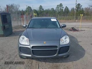 2006 Porsche Cayenne Turbo with VIN WP1AC29P16LA90966, listed as a IAAI auction lot 41498849 with 147,414 mi miles. Bid and sale history available at carsss.com. Image 12.