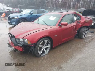 2014 Dodge Charger RT z VIN 2C3CDXCT4EH219244, wystawiony jako IAAI lot #41519286 z przebiegiem 111 385 mil mil oraz . Historia ofert i sprzedaży dostępna na DreamBid. Obrazek 18.
